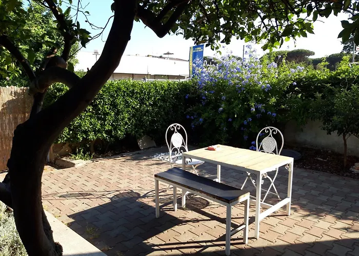 Le Bagnanti Di Miro' Terracina